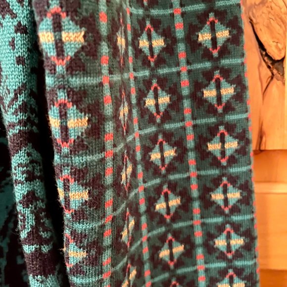 Exquisite IVKO Tailored Statement Sweater - Picture 4 of 5